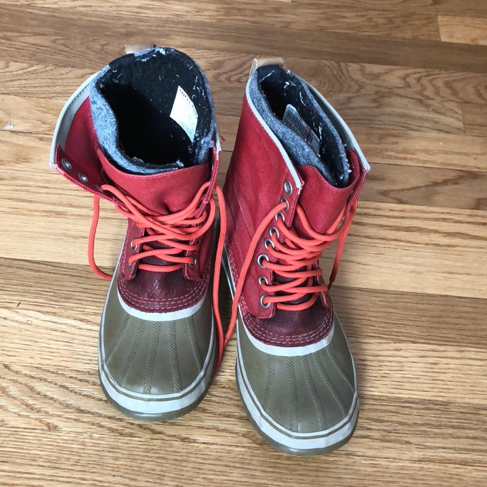 Sorrel boots